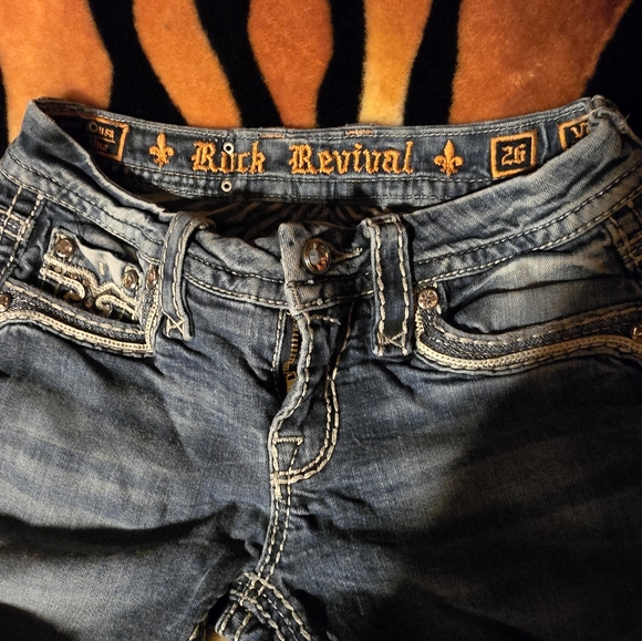 Size 26 lightly used rock revival VICTORIA BOOT - Picture 2 of 4